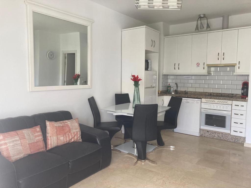 La Cala De Mijas Urb Alcantara Luaran gambar